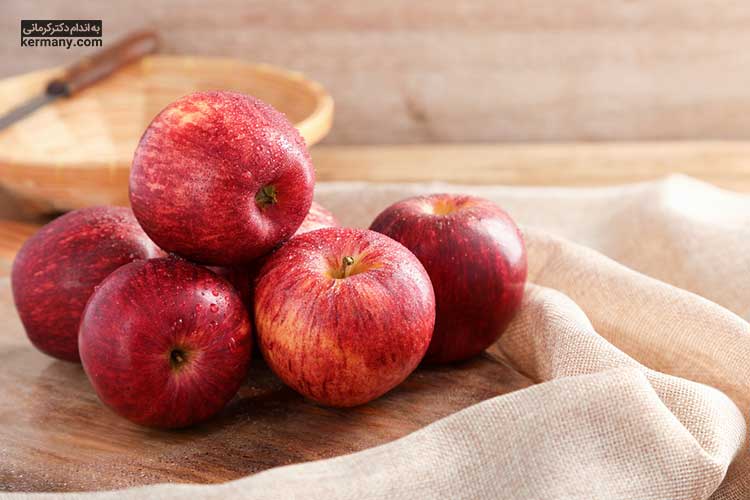 سیب به هضم غذا و کاهش وزن کمک می‌کند و کلسترل LDL را بهبود می‌بخشد.