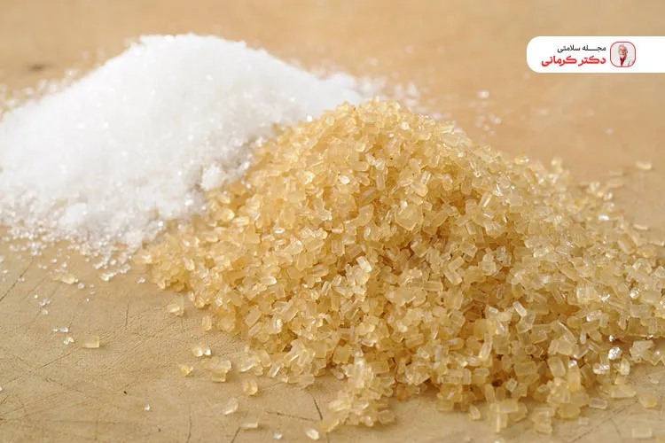 شکر قهوه ای همان شکر سفید است که ملاس به آن اضافه شده است.