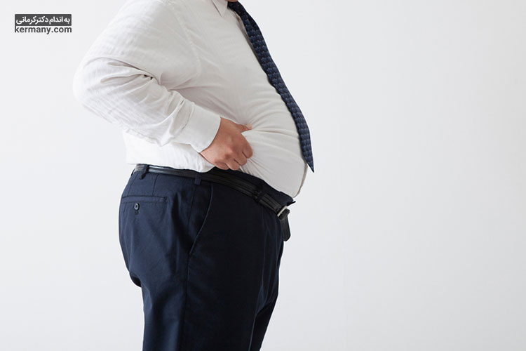 یکی از علائم سندروم متابولیک، داشتن اضافه وزن یا داشتن چربی بیش از حد در اطراف کمر است.