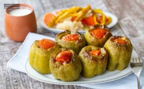طرز تهیه فلفل دلمه ای شکم پر