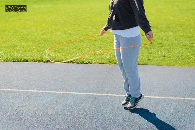 برای کاهش وزن از طریق طناب زدن نباید از همان ابتدا، به مدت طولانی طناب بزنید