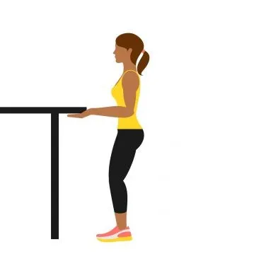 ورزش بالا تنه hands under table biceps hold