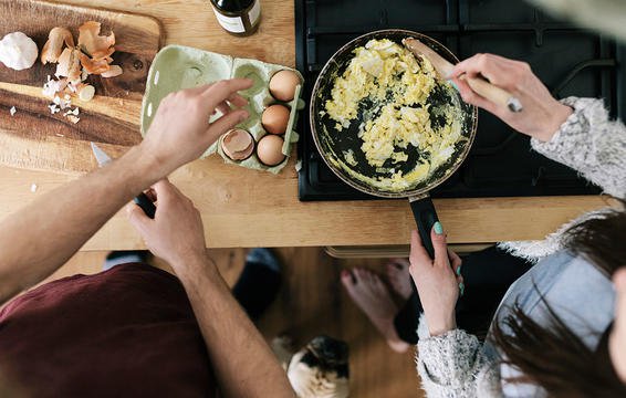 قانون های غذایی برای بهبود سلامت تیروئید رژیم لاغری دکتر کرمانی