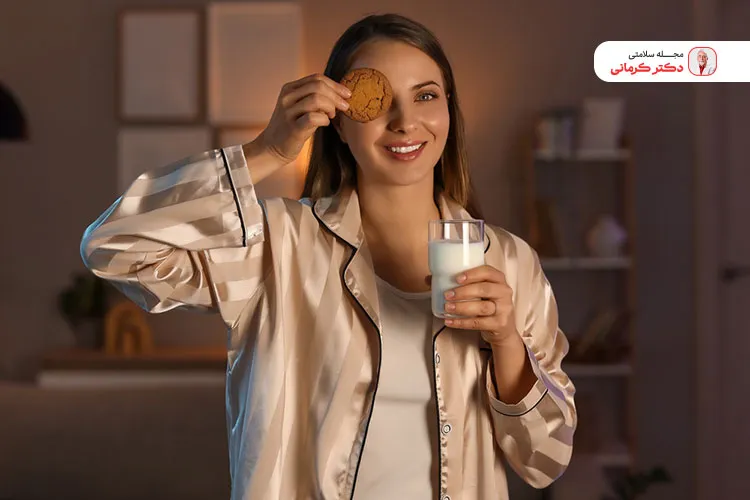 مصرف یک غذای سبک قبل از خواب از پیامدهای گرسنگی جلوگیری می‌کند.