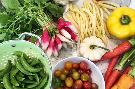 غذای ترد فرآوری شده خود را با هویج های ترد، ترب، کرفس یا سیب عوض کنید 