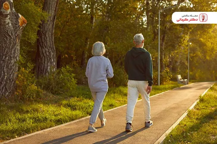 پیاده روی آرام و کوتاه مدت در زمان بیماری توصیه می‌شود.