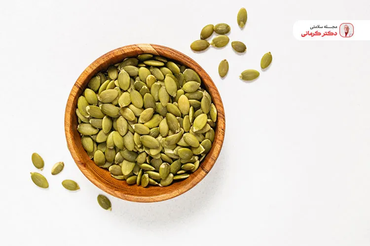 از فواید تخم کدو تثبیت قند خون در افراد دیابتی است.