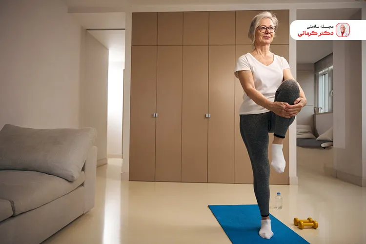 ایستادن روی یک پا نیز می‌تواند باعث کالری سوزی شود!