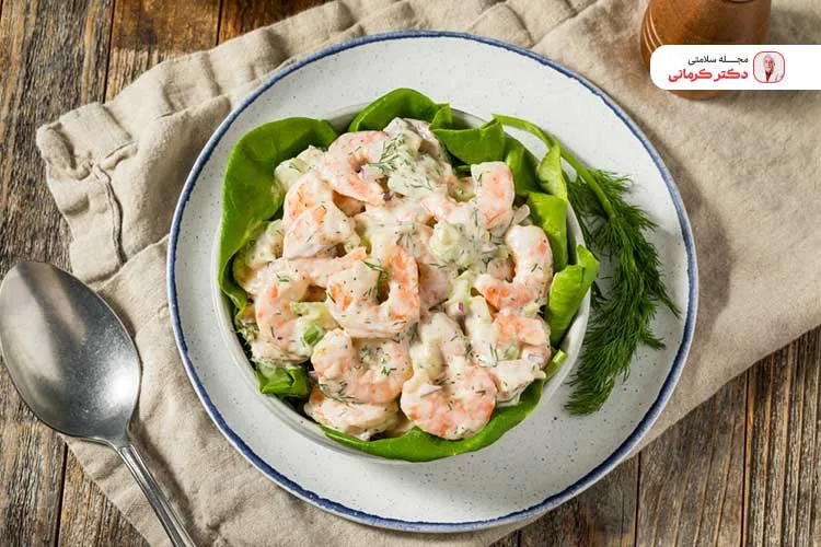 برای طعم بهتر میگو از ادویههای مناسب استفاده کنید.