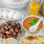 رژیم لاغری دکتر کرمانی در ماه رمضان به شما کمک میکند تا در دوران روزه داری بهترین برنامه غذایی را تدارک ببینید و دچار افزایش وزن نشوید.