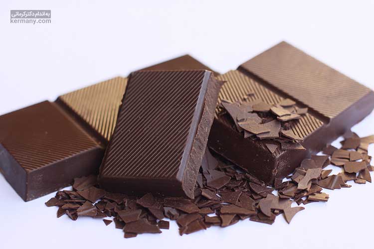 شکلات تلخ با درصد بالا یکی از بهترین مواد غذایی کاهنده فشار خون بالا است.