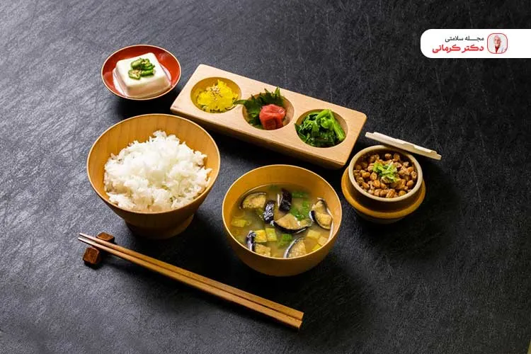 برخی از غذاهای رژیم ژاپنی سرشار از سدیم است.