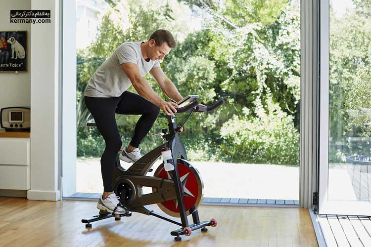 استفاده از دوچرخه ثابت یا دوچرخه بیرون، موجب تقویت عضلات لگن و چربی‌سوزی این ناحیه از بدن می‌شود.