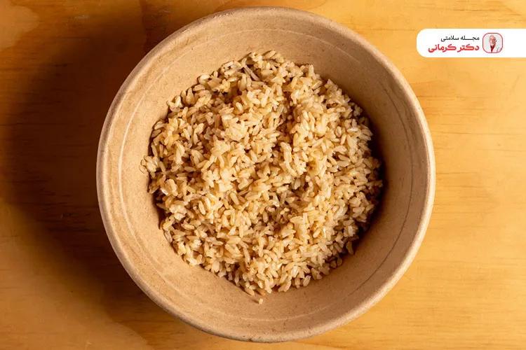 برنج قهوه ای مواد مغذی بیشتر دارد.