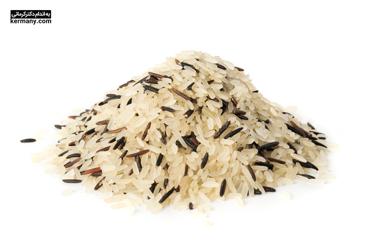 برنج وحشی نسبت به برنج‌ قهوه‌ای و سفید، پروتئین گیاهی بیشتری دارد.