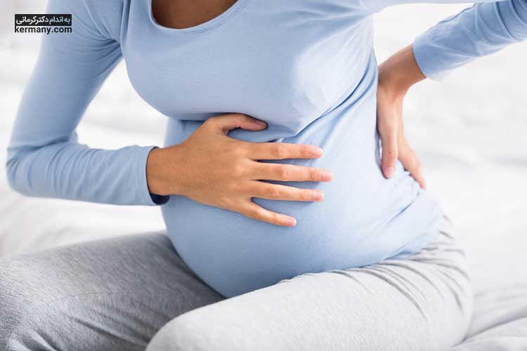 سنگ کلیه، اغلب در سه ماهه دوم یا سوم بارداری تشکیل می‌شود.