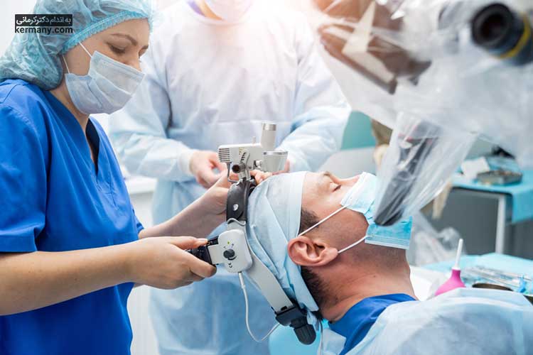 با جراحی صرع، جراح ناحیه‌ای از مغز را که باعث تشنج می‌شود برمی‌دارد