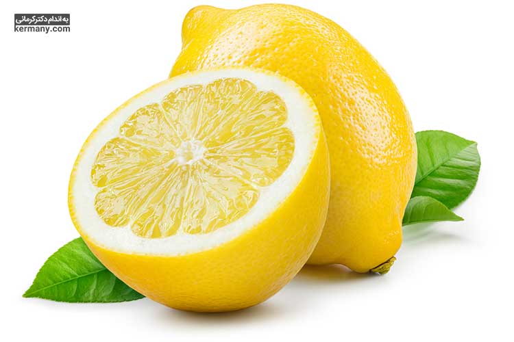 لیمو ترش یکی از مواد غذایی ایت که به بهبود بیماری کبد چرب کمک می‌کند.