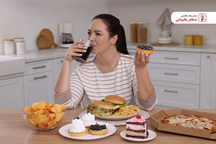 غذاهای چرب و سنگین در تابستان موجب کم آبی بدن میشوند!