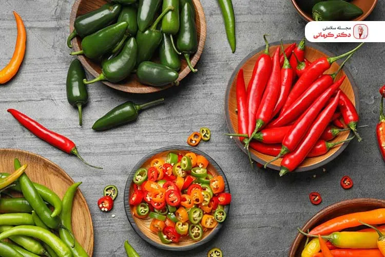 غذاهای تند برای تابستان توصیه نمیشوند چون دمای بدن را بسیار بالا میبرند.