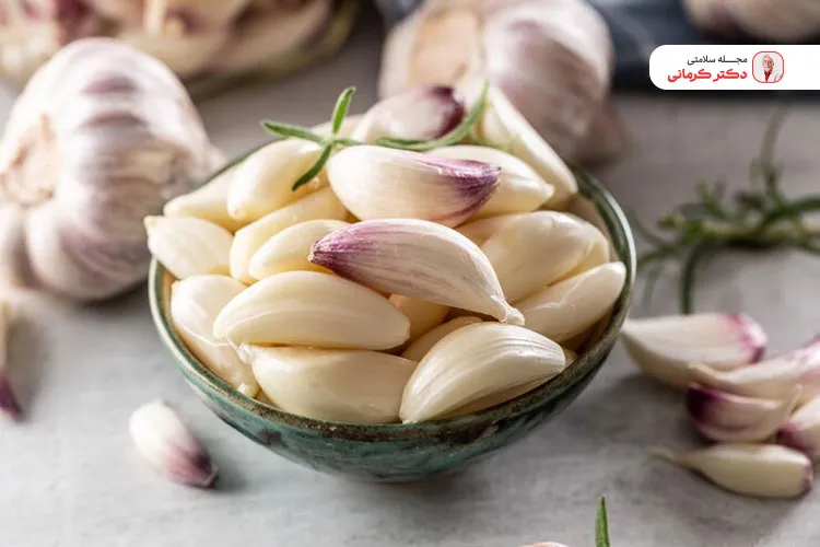 سیر به افزایش قوای جنسی مردان کمک می‌کند.