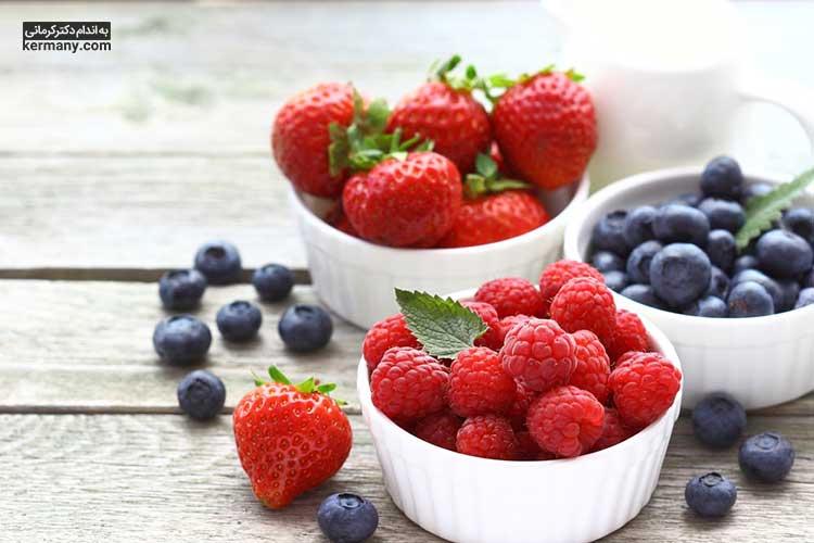 میوه‌هایی مثل زغال اخته، توت‌فرنگی، تمشک برای سندروم روده تحریک پذیر مفیدند.
