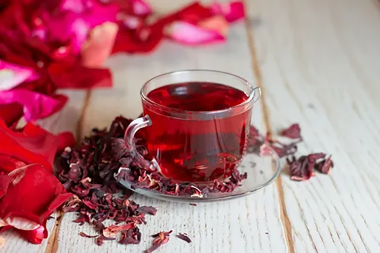 چای ترش یک چای گیاهی است که از خیساندن قسمت‌هایی از گیاه هیبیسکوس در آب جوش تهیه می‌شود.