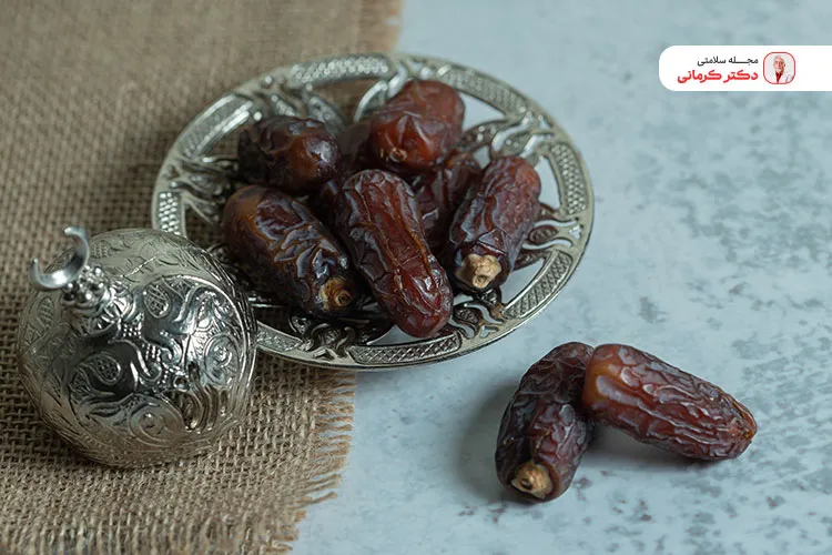 خرما برای برنامه غذایی کتو مناسب نیست.