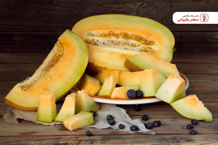 خربزه و انگور برای افرادی که دچار حساسیت هستند مضر است.