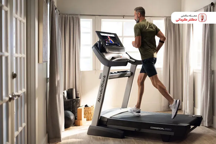 ورزشهای چربی سوز ناحیه باسن! exercises reduce hip size 4 استفاده از تردمیل برای فرم دهی و کوچک کردن باسن