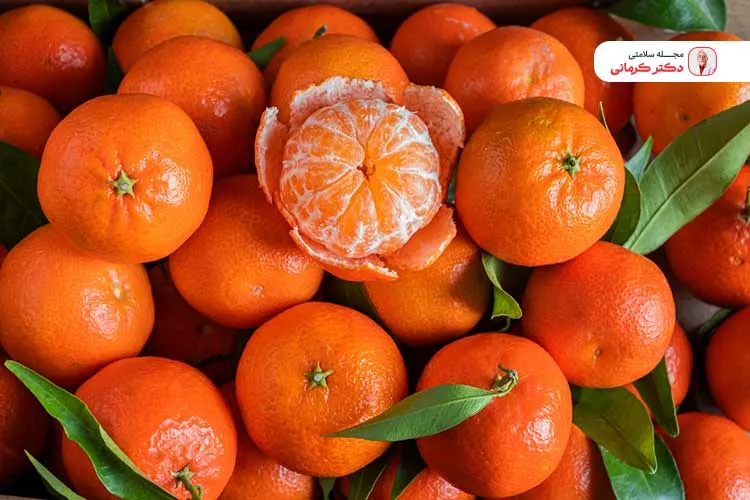 نارنگی به دلیل آبدار بودن و آنتی اکسیدان بالا برای رفع خشکی پوست مفید است.