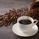 آیا نوشیدن قهوه‌ ناشتا مضر است!