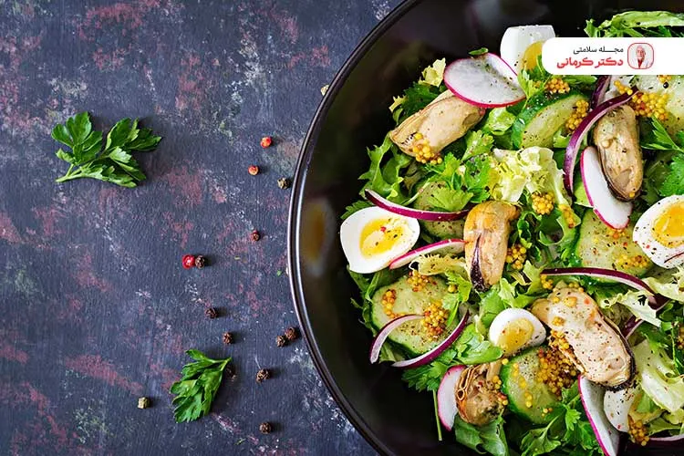 حذف نهار؛ راهکار یا اشتباه؟ skipping lunch weight loss 3 حذف وعده نهار موجب خستگی و بی حوصلگی میشود.