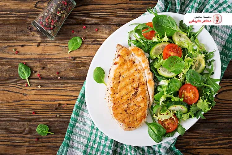 حذف نهار؛ راهکار یا اشتباه؟ skipping lunch weight loss 4 حذف نهار موجب پرخوری و افزایش وزن میشود.