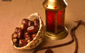 بر اساس طب سنتی و ماه رمضان، مصرف مواد غذایی گیاهی و آبدار برای رفع تشنگی و ضعف بهترین راه حل است.