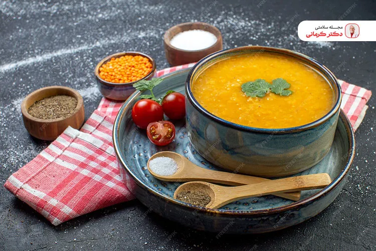 دو یا سه ساعت قبل حجامت غذای سبک بخورید.