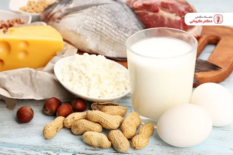 شیر با ماهی و ترشی تداخل غذایی دارد.