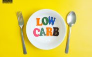 رژیم کم کربوهیدرات به رژیمی گفته می‌شود که اضافه وزن شما را با مصرف پروتئین و چربی سالم کم می‌کند.