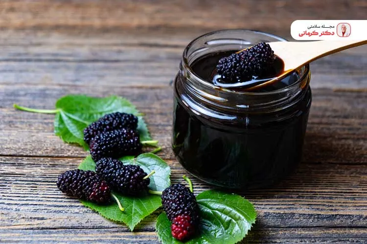 شیره توت برای سلامت عموم ی مردان و تقویت باروری آنها مفید است.