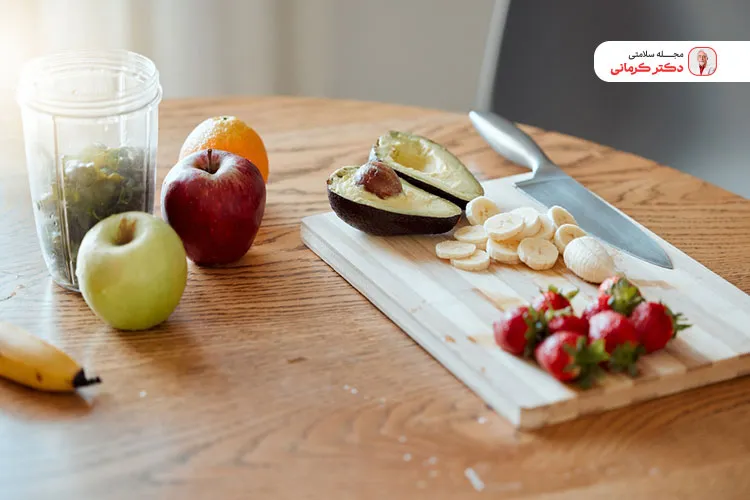 16 روش رفع گرسنگی در رژیم! eliminate hunger diet 4 برای جلوگیری از ضعف در رژیم میوه های موز و سیب و آووکادو مفیدند.