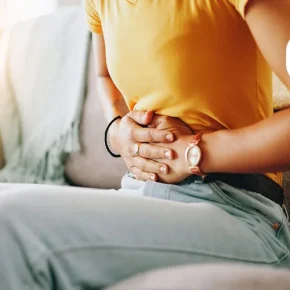 مقاله دلایل و درمان نفخ شکم