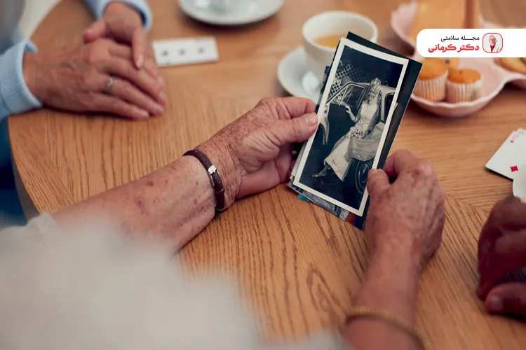 درمان آلزایمر امکان پذیر است؟ alzheimer treatment 9 خاطره گویی به جلوگیری از آلزایمر کمک میکند.