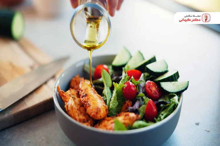 در طب ابن سینا باید از درهم خوردن غذاها در یک وعده اجتناب کنید.