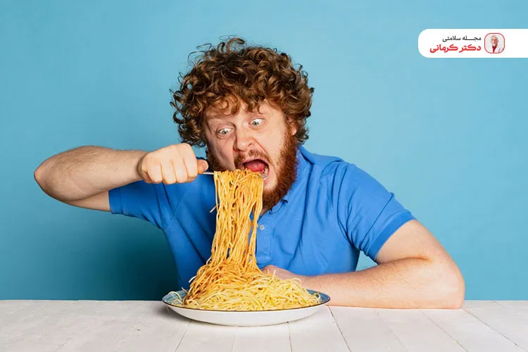 غذا خوردن در بشقاب بزرگ به شما این احساس را می‌دهد که بیشتر غذا بخورید.