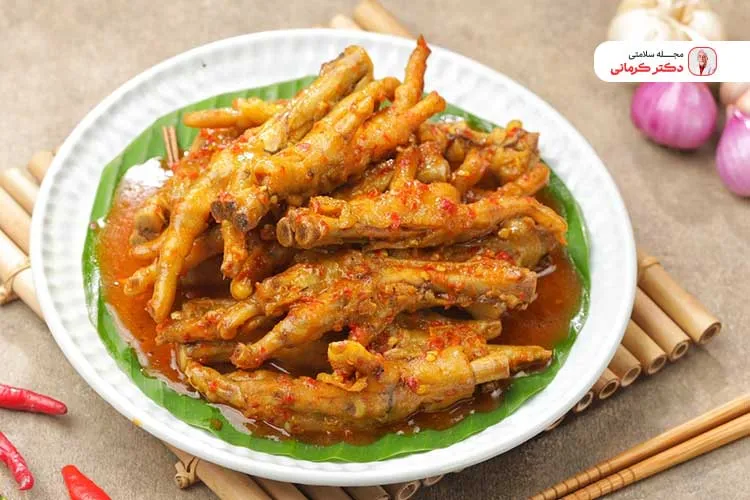 پای مرغ به دلیل کلاژنی که دارد برا سلاکن پوست مفید است.