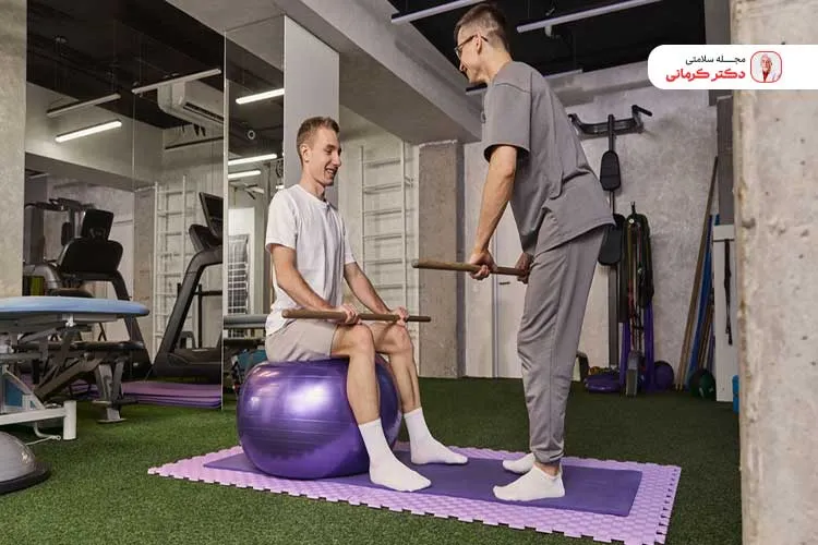 ورزش با چوب عضلات شکم و پهلوها را درگیر می‌کند.