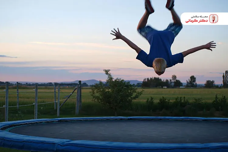 جامپینگ اگر به درستی انجام نشود ممکن است به بدن آسیب وارد شود.