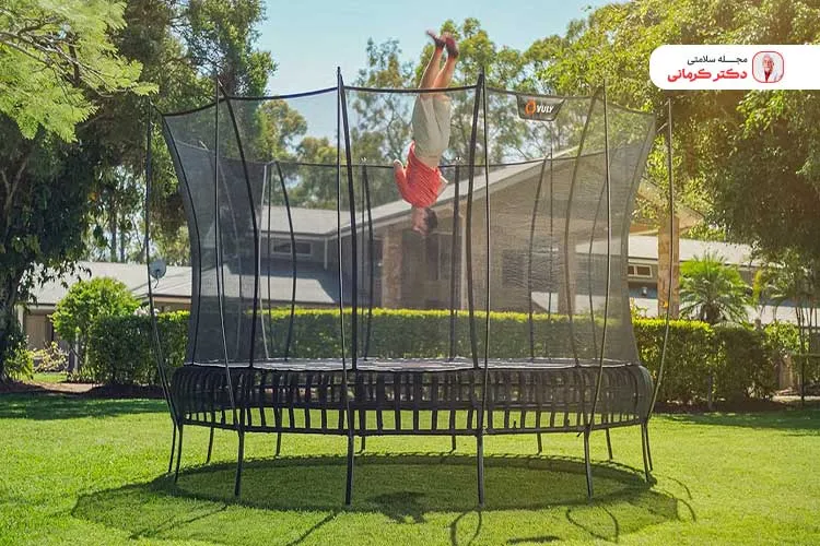 ورزش جامپنیگ یعنی پریدن روی صفحات ترامپولین